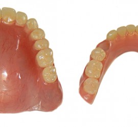 Съёмный пластиночный протез