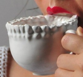 Кружка с зубами