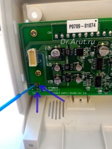 Нанесение флюса.